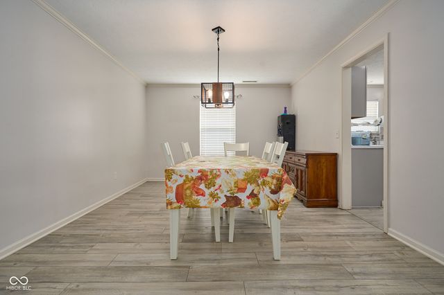 6425 Bonneville Drive, Indianapolis, IN 46237