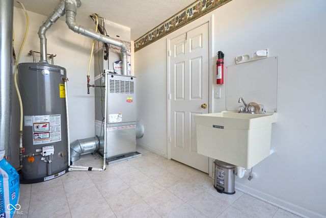 6425 Bonneville Drive, Indianapolis, IN 46237