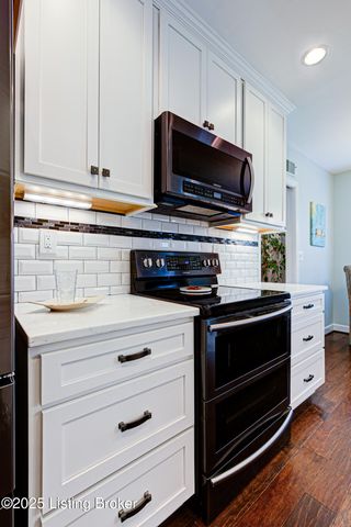 5701 Coach Gate Wynde APT 58B, Louisville, KY 40207