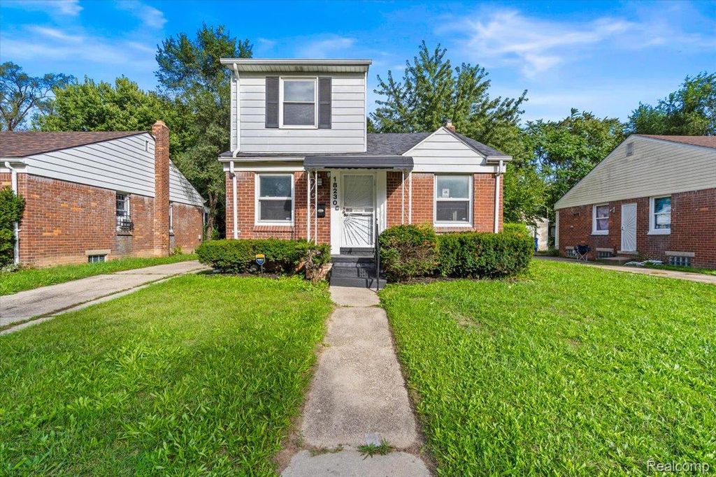 18230 Mansfield Street, Detroit, MI 48235