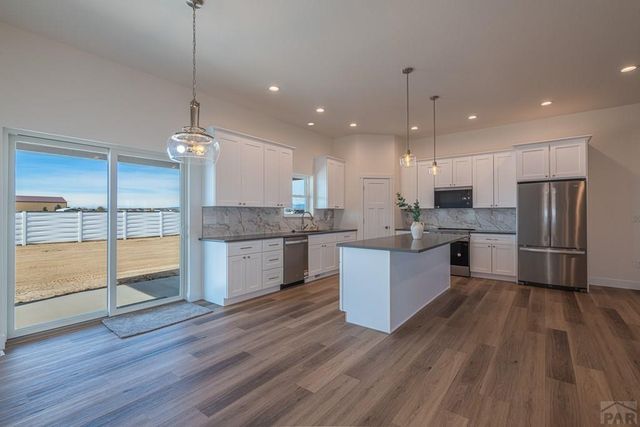 787 N Edgewater Dr, Pueblo West, CO 81007