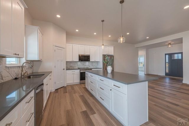 787 N Edgewater Dr, Pueblo West, CO 81007