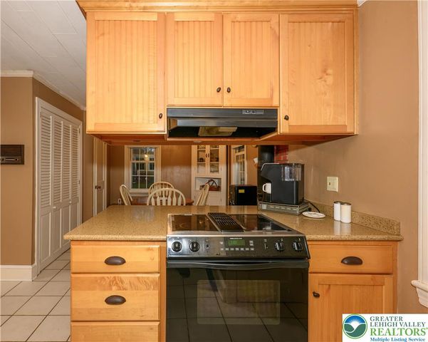 3304 Chauncey Street, Bethlehem Twp, PA 18020