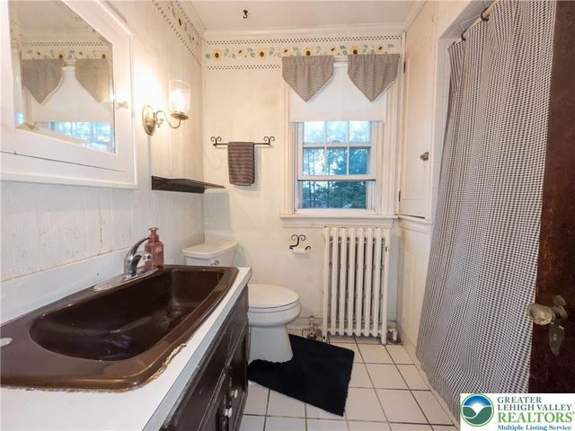 3304 Chauncey Street, Bethlehem Twp, PA 18020