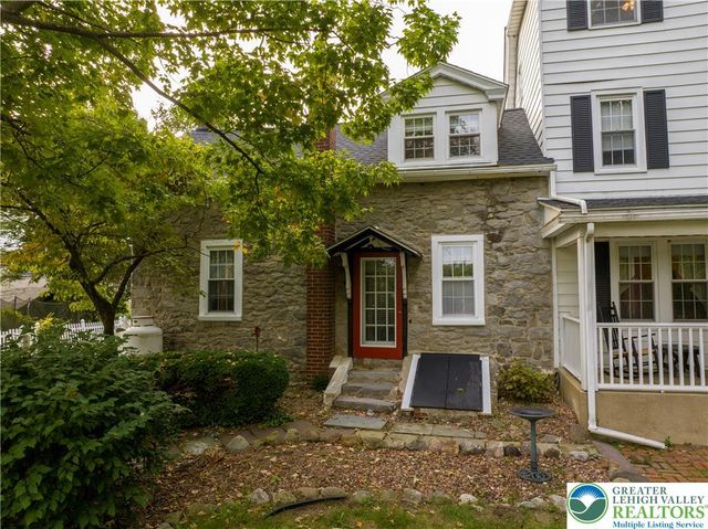 3304 Chauncey Street, Bethlehem Twp, PA 18020