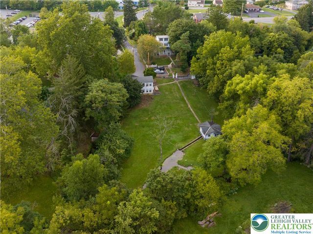 3304 Chauncey Street, Bethlehem Twp, PA 18020