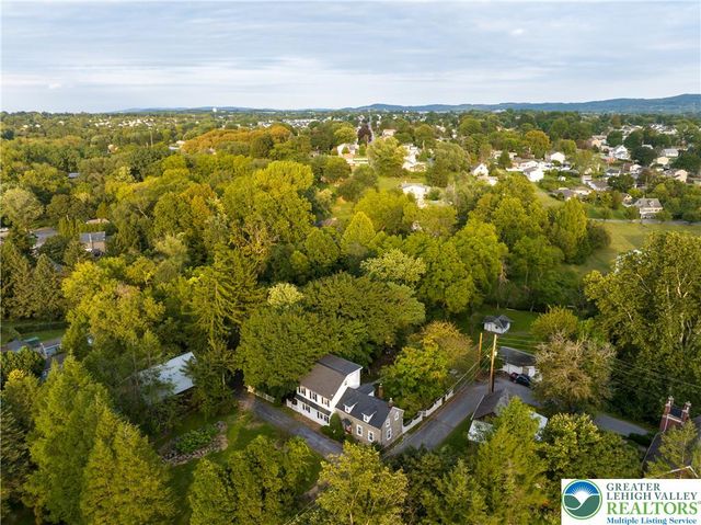 3304 Chauncey Street, Bethlehem Twp, PA 18020