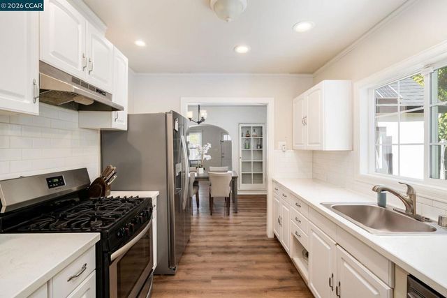 432 Gilger Ave, Martinez, CA 94553