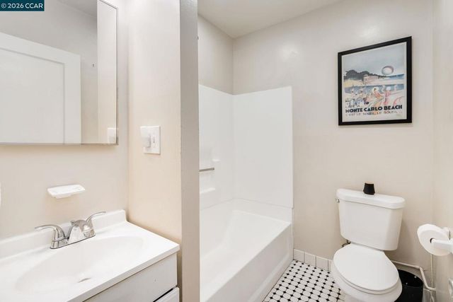 432 Gilger Ave, Martinez, CA 94553