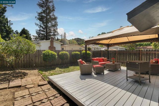 432 Gilger Ave, Martinez, CA 94553