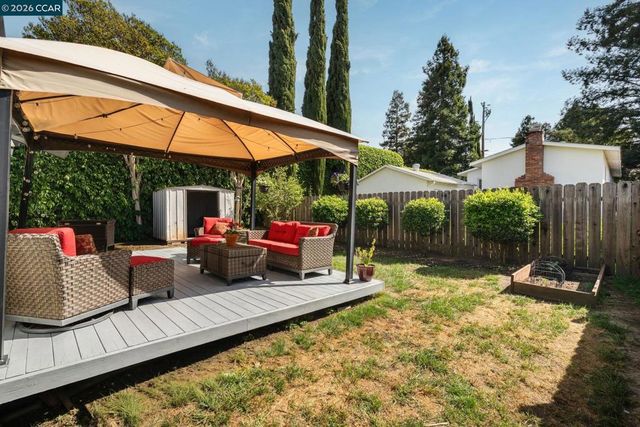 432 Gilger Ave, Martinez, CA 94553