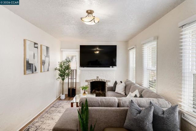 432 Gilger Ave, Martinez, CA 94553