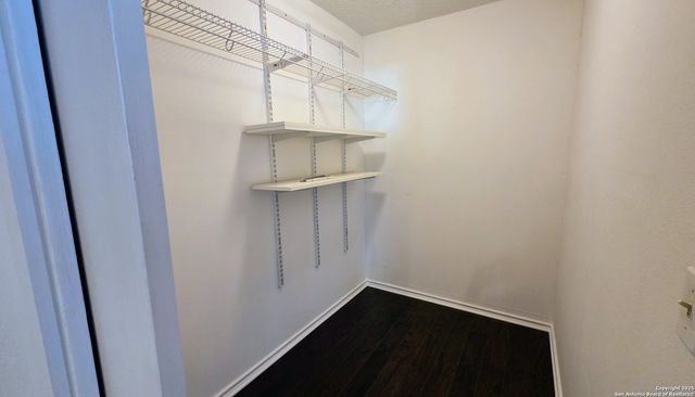 1154 S Ellison, San Antonio, TX 78245