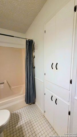 1154 S Ellison, San Antonio, TX 78245