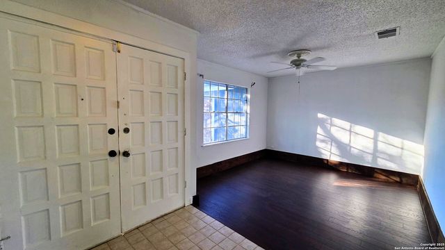 1154 S Ellison, San Antonio, TX 78245