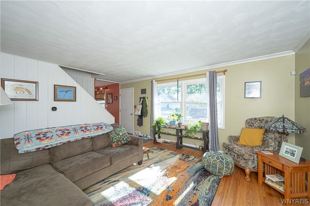73 Ashford Avenue, Tonawanda, NY 14150
