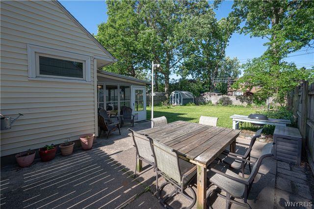 73 Ashford Avenue, Tonawanda, NY 14150
