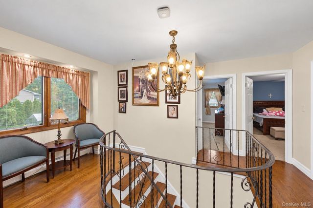 138 Main Avenue, Lake Grove, NY 11755