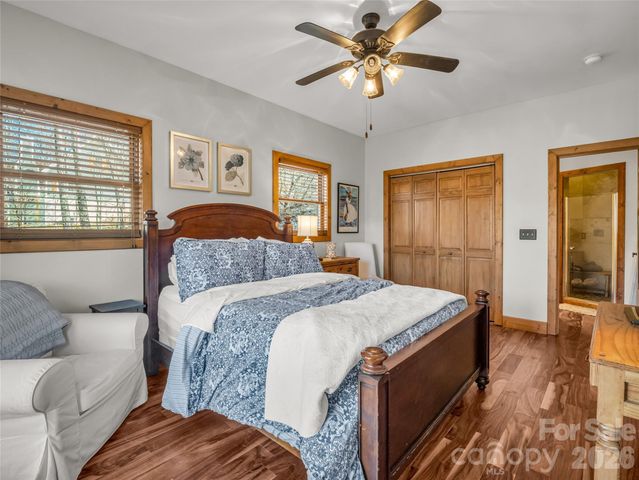 32 Zebulon Lane, Mars Hill, NC 28754