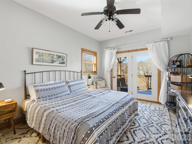 32 Zebulon Lane, Mars Hill, NC 28754