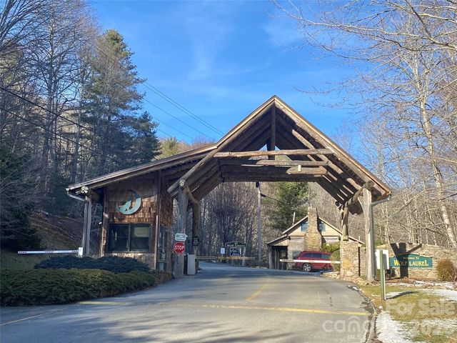 32 Zebulon Lane, Mars Hill, NC 28754