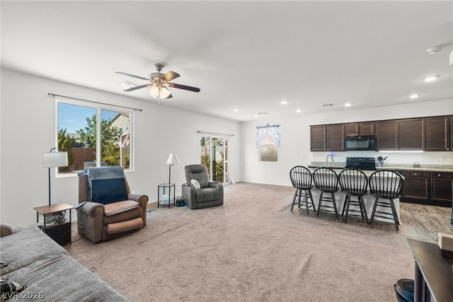 3821 East Summit Avenue, Pahrump, NV 89061