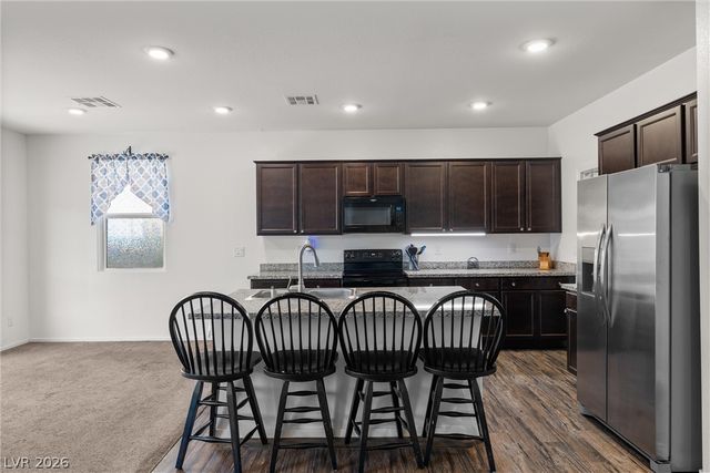 3821 East Summit Avenue, Pahrump, NV 89061