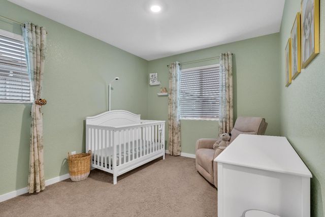 5248 Cumberland Dr, Roseville, CA 95747