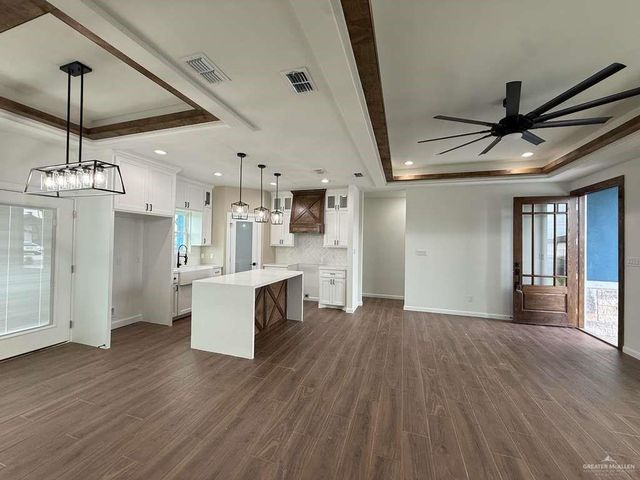 407 Jubiloso Avenue, Donna, TX 78537