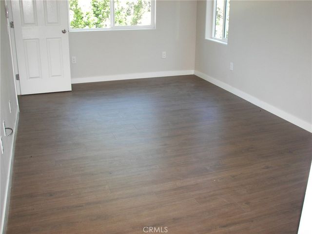 23511 Lake Drive, Crestline, CA 92325
