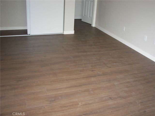 23511 Lake Drive, Crestline, CA 92325