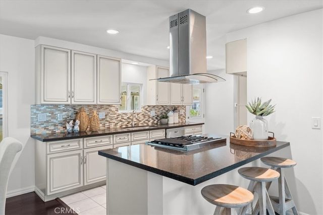 18601 Newland Street 97, Huntington Beach, CA 92646