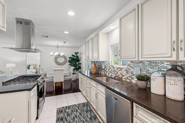 18601 Newland Street 97, Huntington Beach, CA 92646