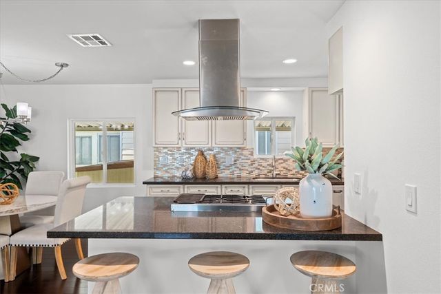 18601 Newland Street 97, Huntington Beach, CA 92646