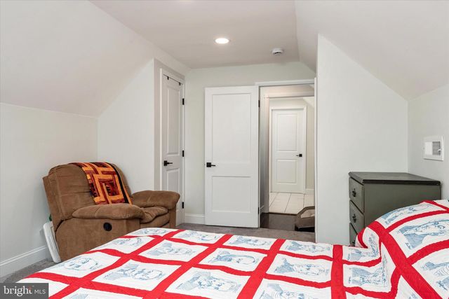 741 SILVER CREEK RD, Pikesville, MD 21208