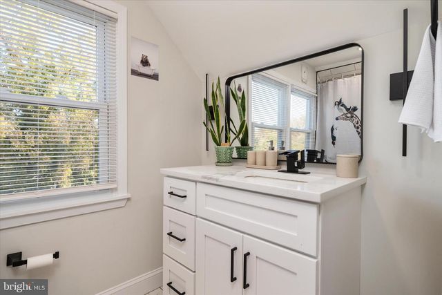 741 SILVER CREEK RD, Pikesville, MD 21208