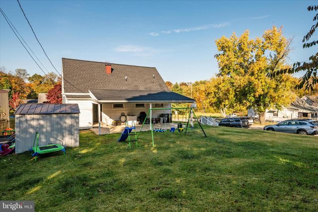 741 SILVER CREEK RD, Pikesville, MD 21208