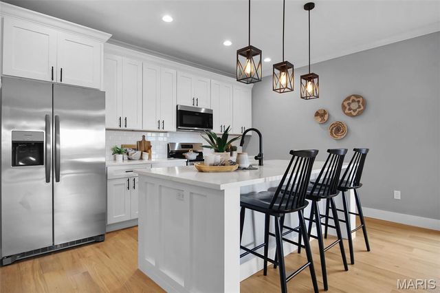 6718 Glades Avenue, St Louis, MO 63139