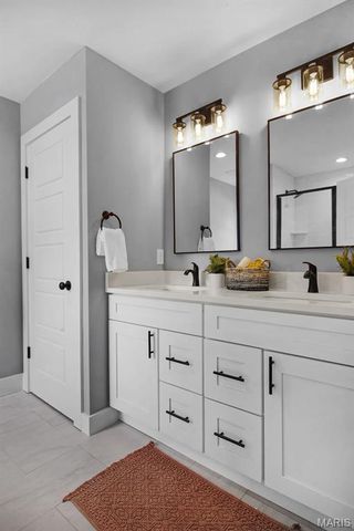 6718 Glades Avenue, St Louis, MO 63139