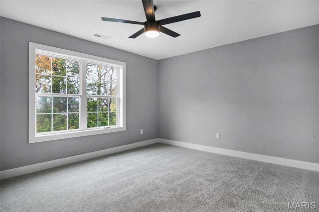 6718 Glades Avenue, St Louis, MO 63139