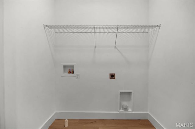 6718 Glades Avenue, St Louis, MO 63139