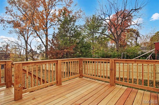 6718 Glades Avenue, St Louis, MO 63139