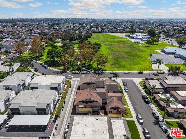 17082 Evergreen Circle, Huntington Beach, CA 92647
