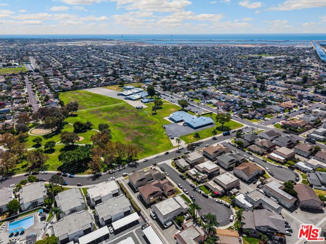 17082 Evergreen Circle, Huntington Beach, CA 92647