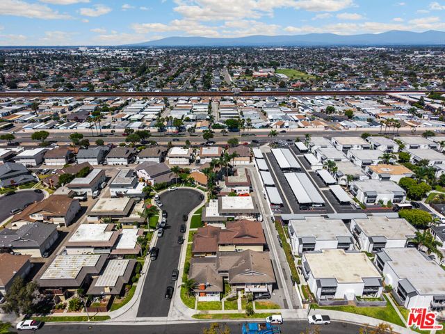 17082 Evergreen Circle, Huntington Beach, CA 92647