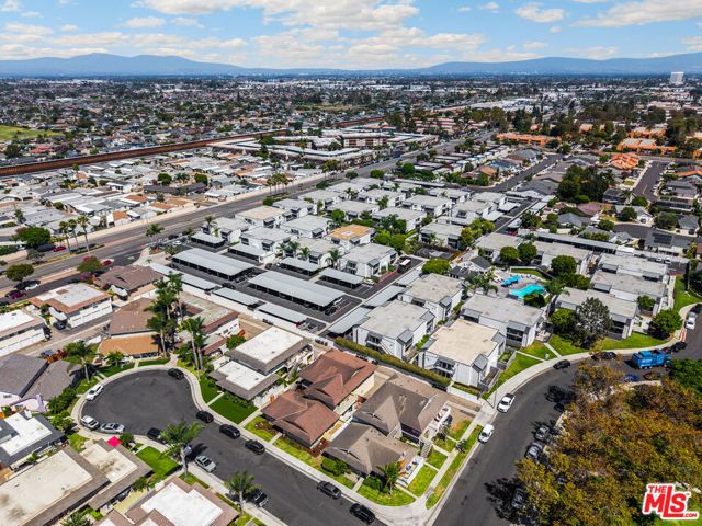 17082 Evergreen Circle, Huntington Beach, CA 92647