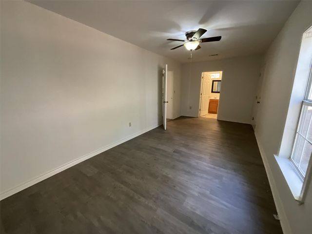 2210 State Highway 31 W, Athens, TX 75751