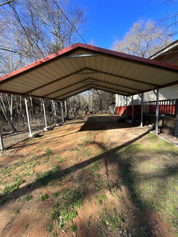 2210 State Highway 31 W, Athens, TX 75751