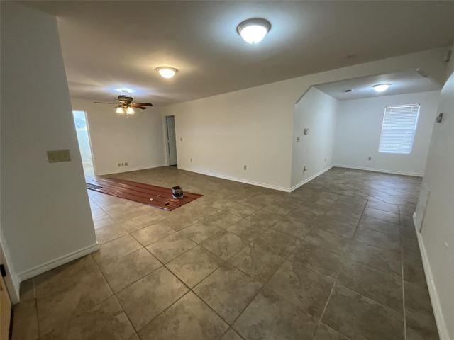 2210 State Highway 31 W, Athens, TX 75751