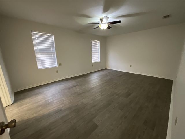 2210 State Highway 31 W, Athens, TX 75751